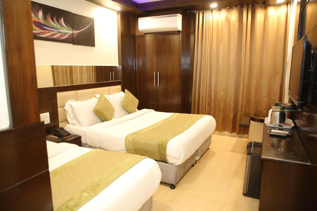 Hotel Shelton New Delhi Buitenkant foto