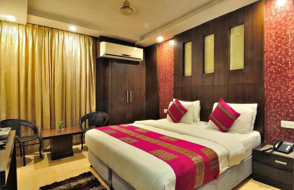 Hotel Shelton New Delhi Buitenkant foto