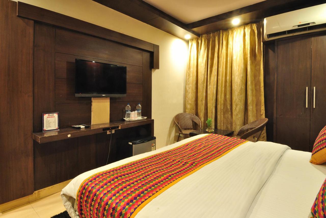 Hotel Shelton New Delhi Buitenkant foto